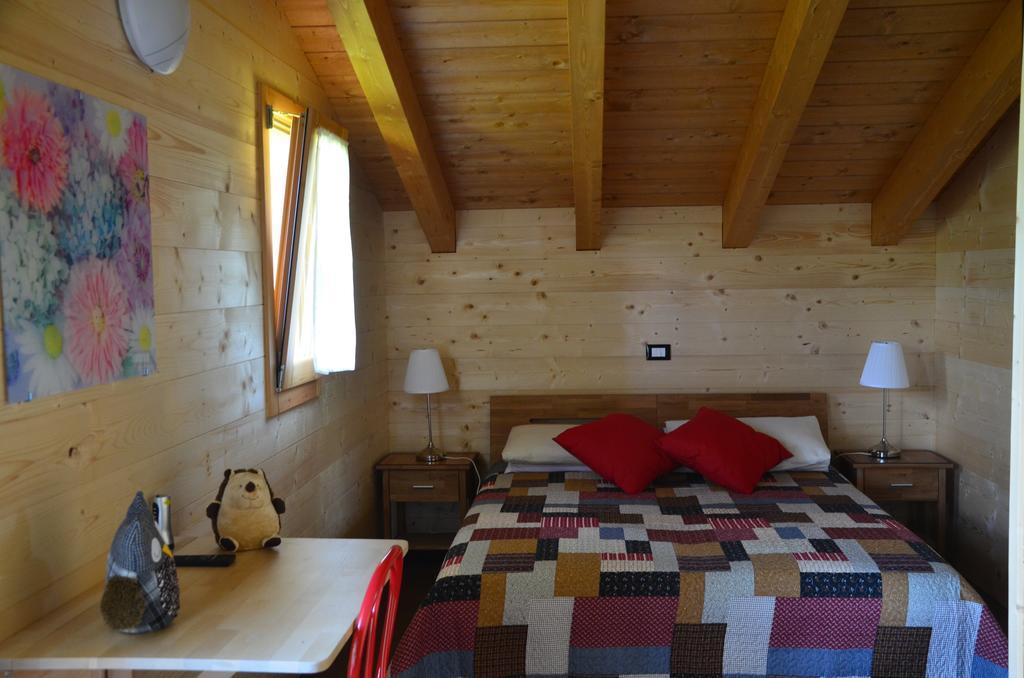 Chalet Trentino Bed & Breakfast Fiave Room photo